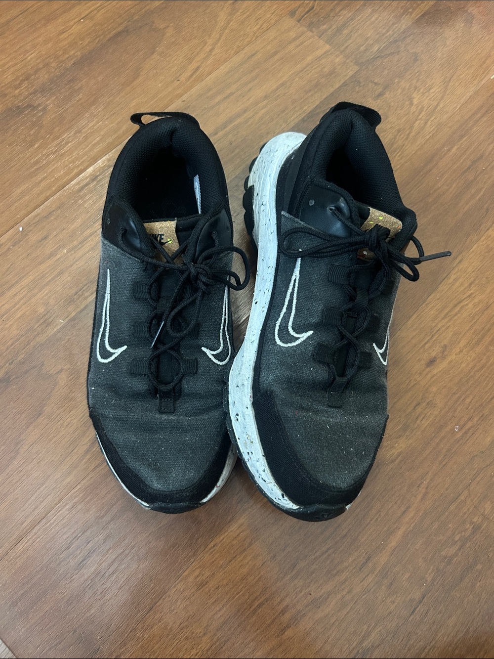Nike Black & White Low-Top Athletic Sneakers